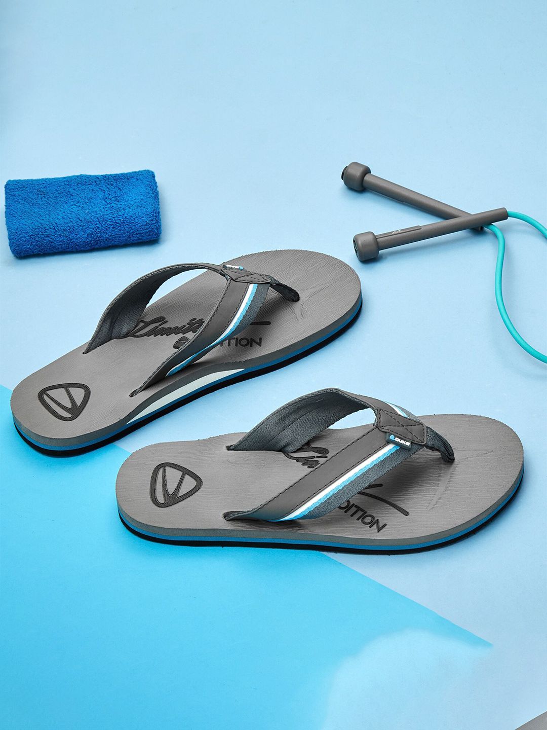 Duke Men Printed Thong Flip-Flops