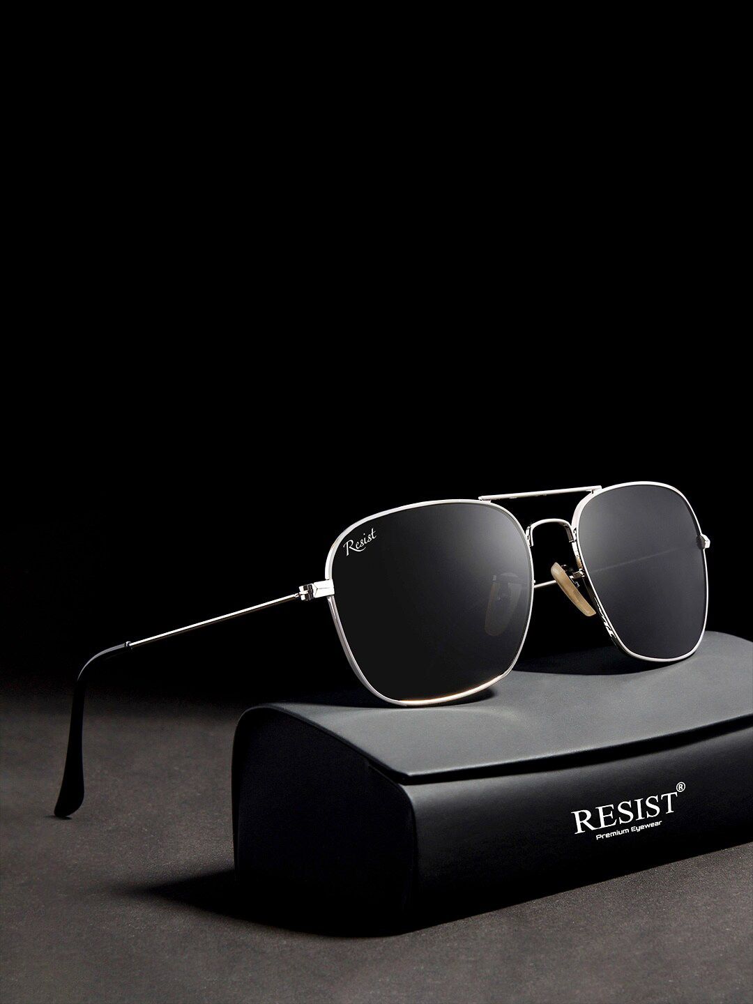 RESIST EYEWEAR Square Sunglasses With UV Protected Lens LOUISSILVERBLACK