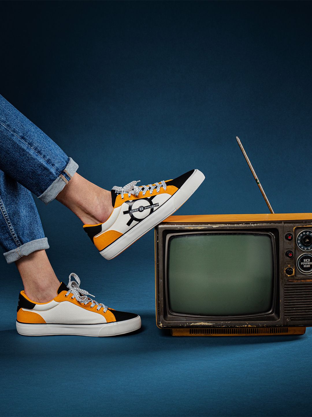 Flying Machine Men Colourblocked Sneakers