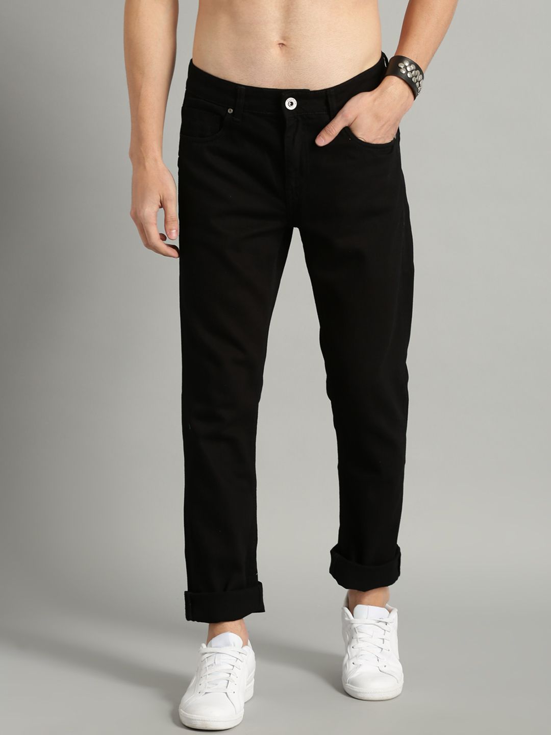 Roadster Men Black Slim Fit Mid-Rise Clean Look Jeans