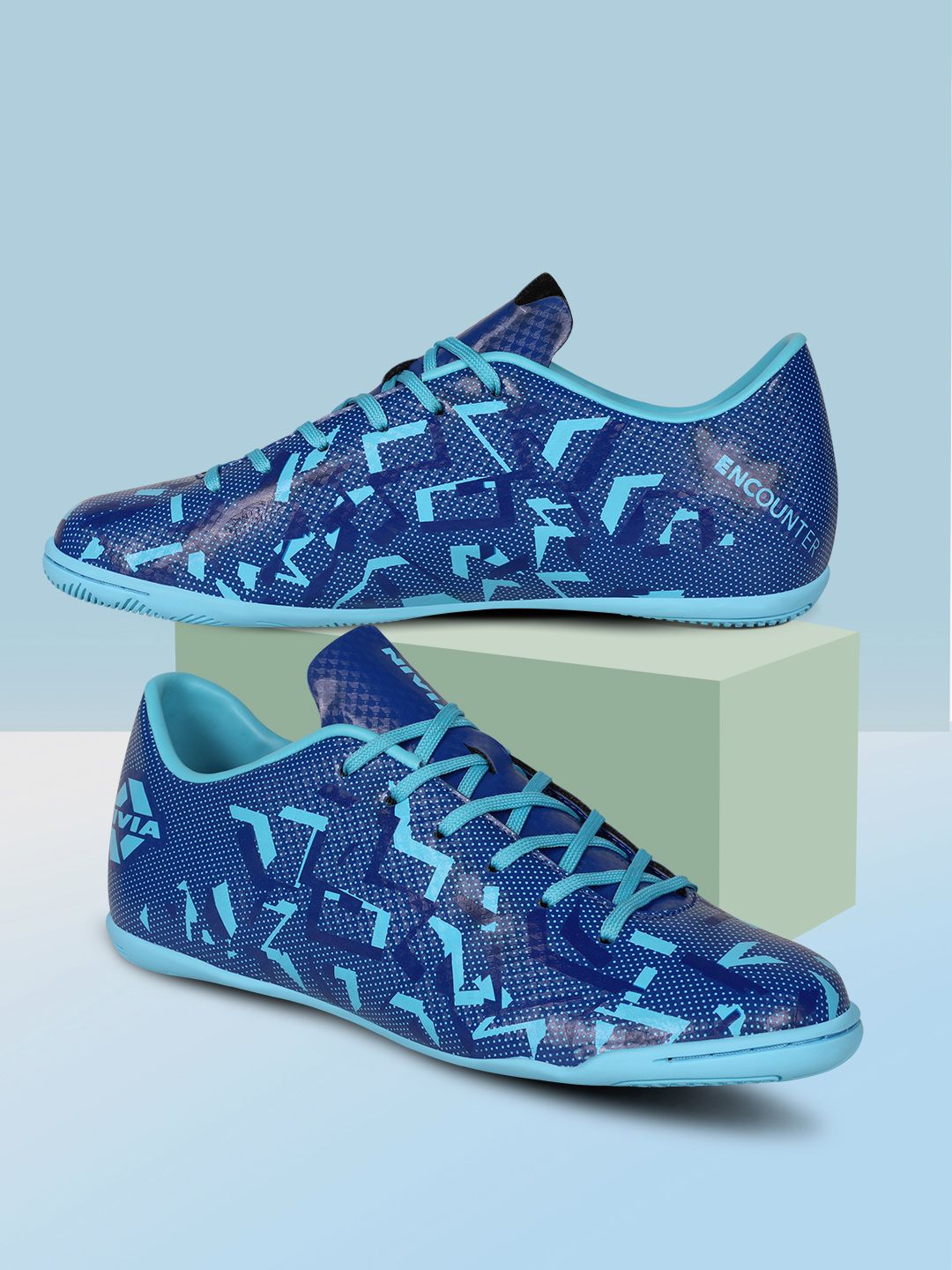 NIVIA Men Encounter 10.0 Futsal Shoes