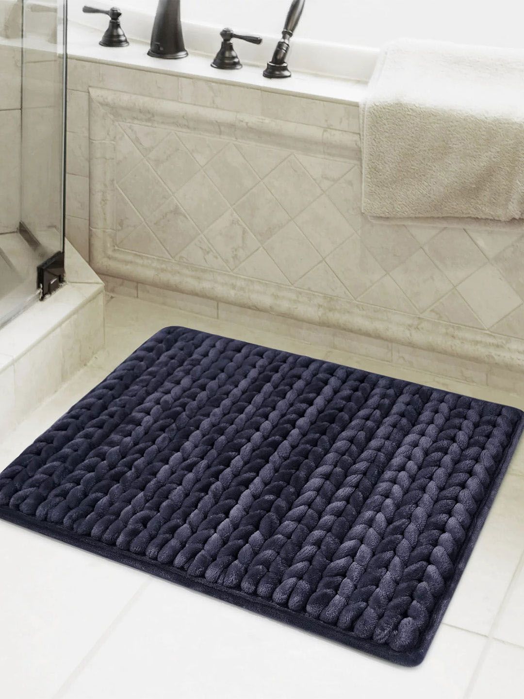 LUXEHOME INTERNATIONAL Navy-Blue Textured 3000 GSM Memory Foam Bath Mat