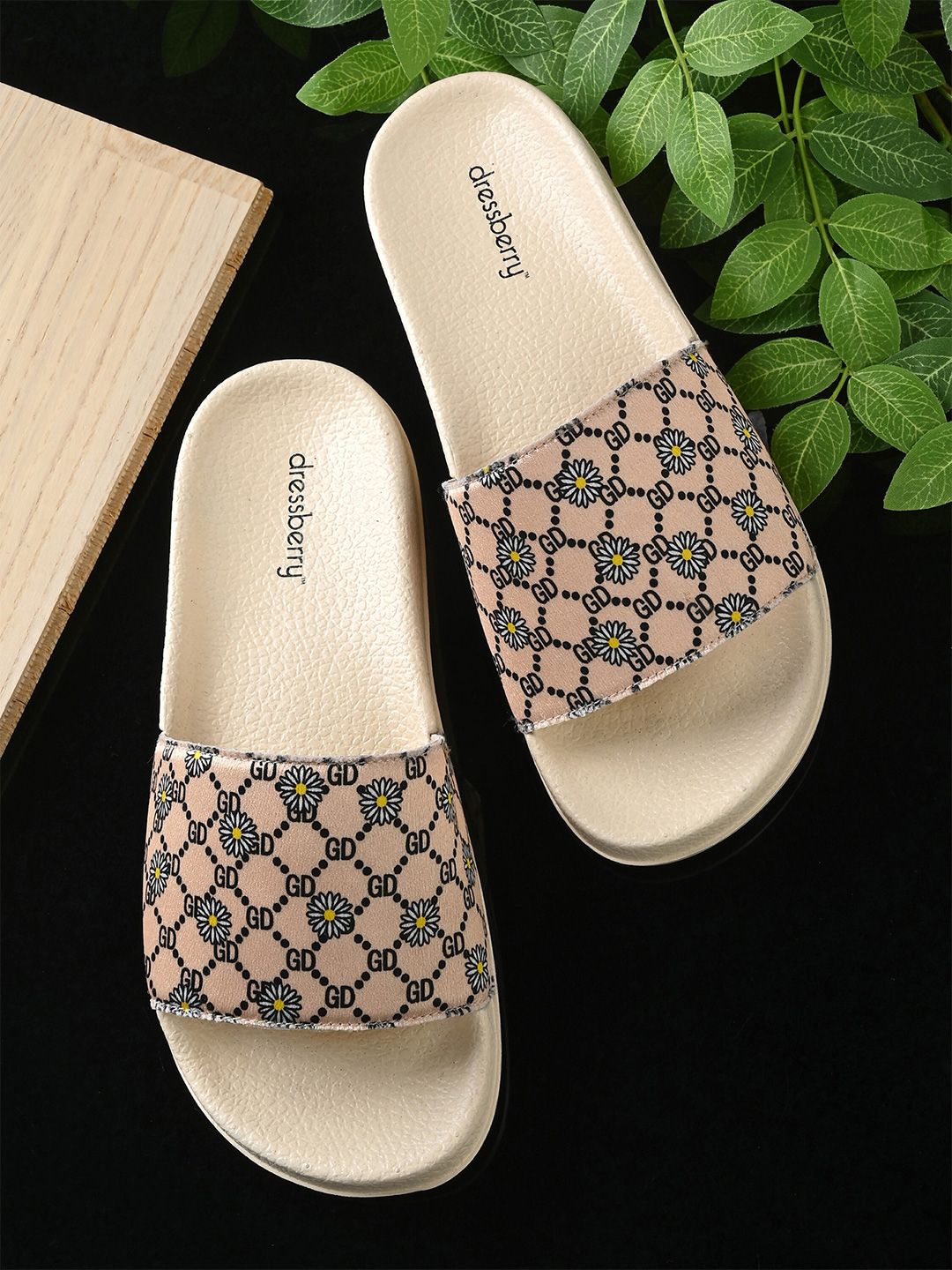 DressBerry Women Beige And Black Printed Sliders