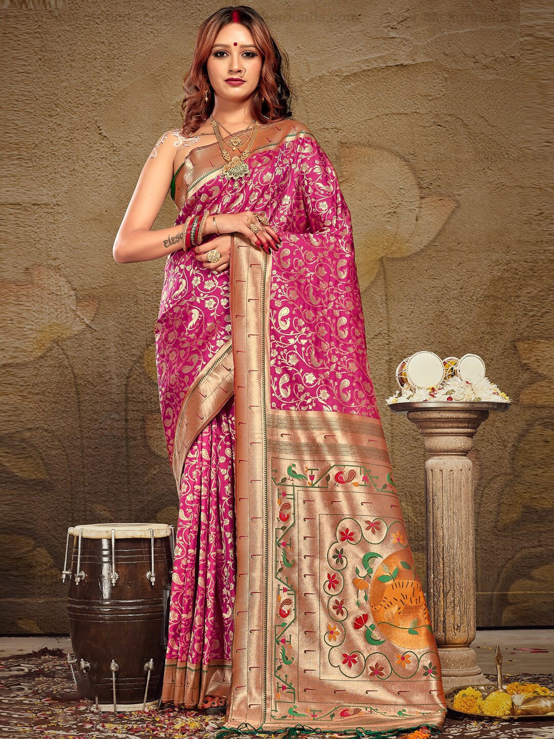 SANGAM PRINTS Floral Woven Design Zari Pure Silk Paithani Saree Price in India