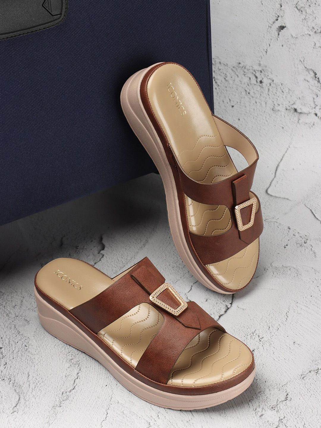 ICONICS Buckled Double Straps Flatform Heels