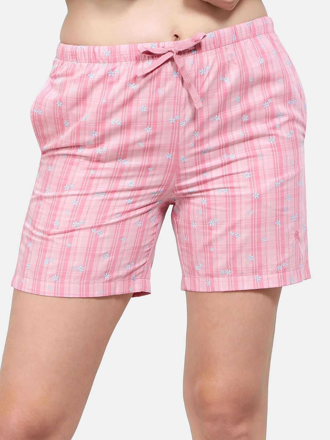 Jockey Women Checked Mid Rise Cotton Shorts Price in India