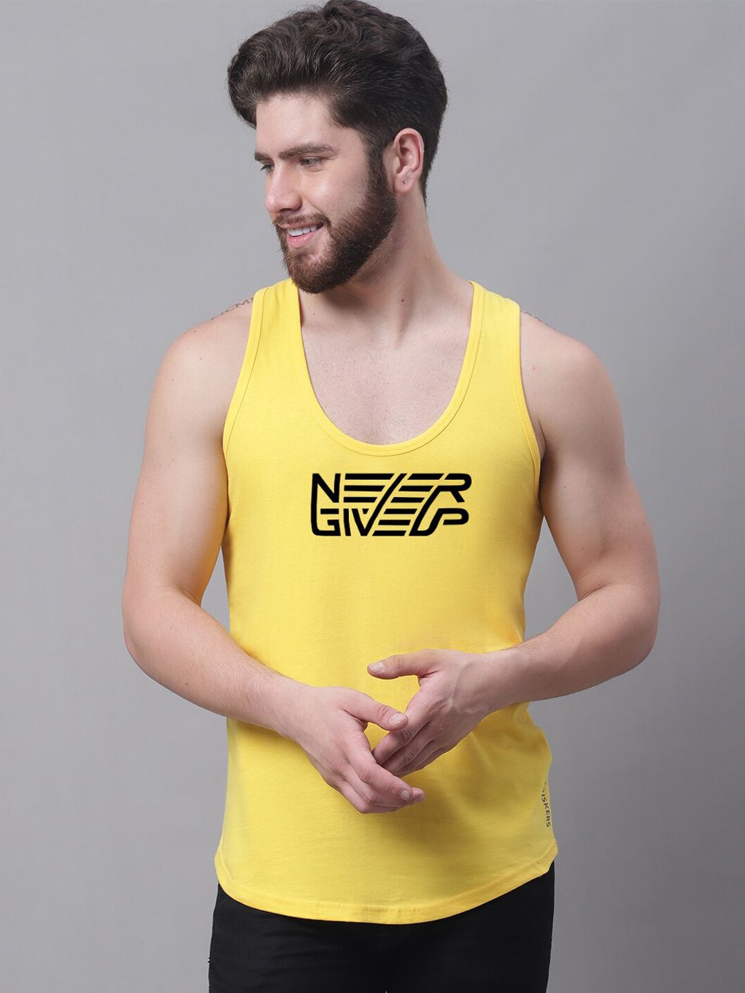 Friskers Printed Scoop Neck Pure Cotton Sports Gym Vests deal from myntra
