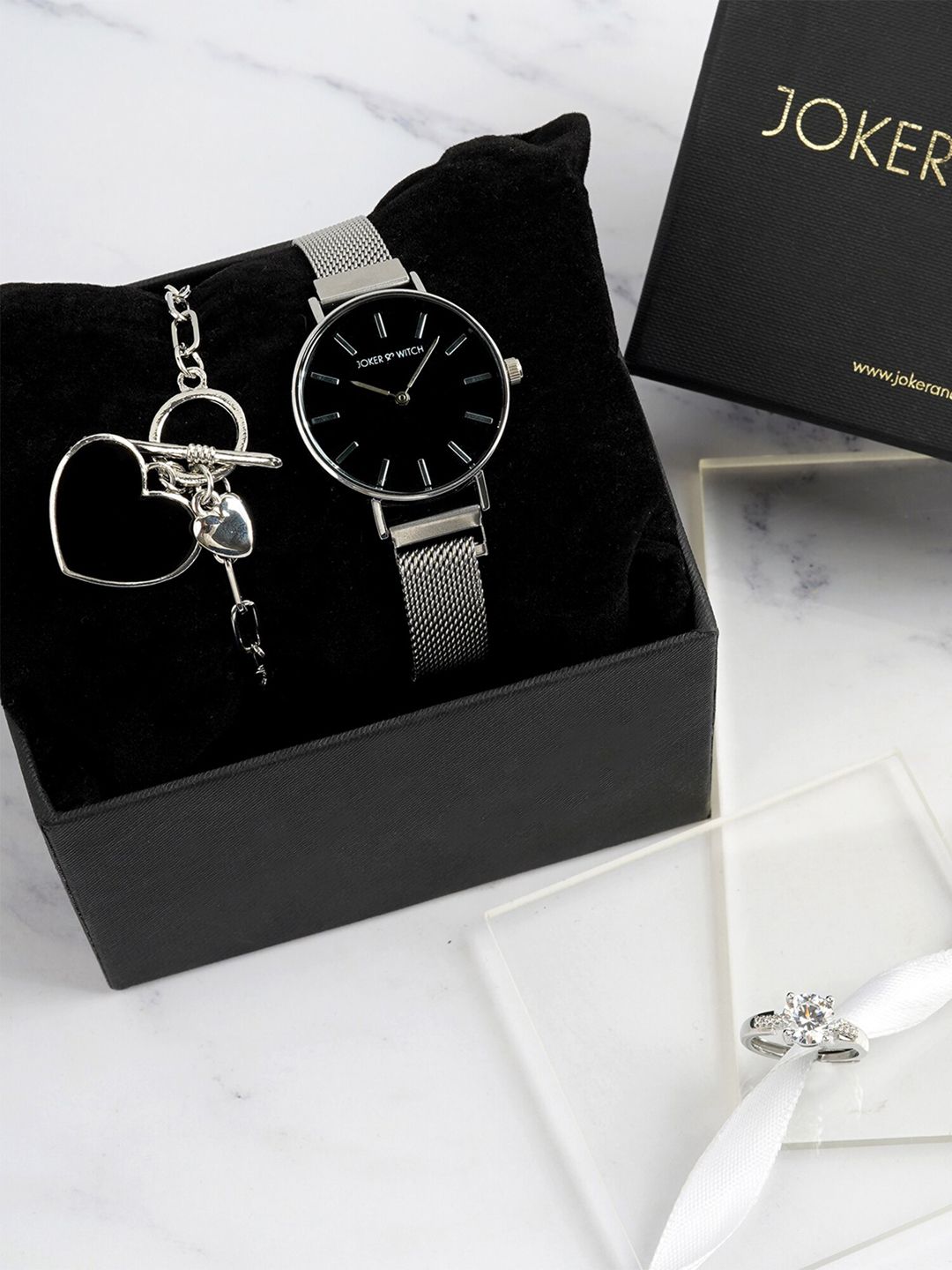JOKER & WITCH Women Laurel Love Triangle Watch Gift Set