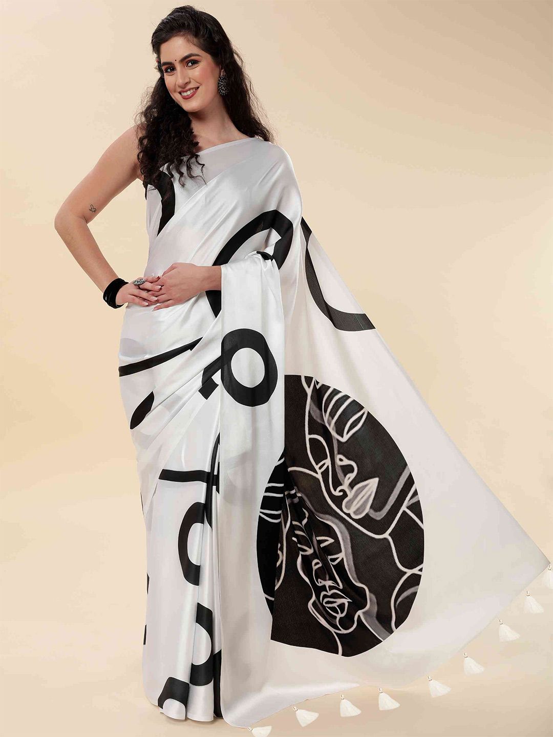 elora Geometric Printed Pure Silk Saree Price in India