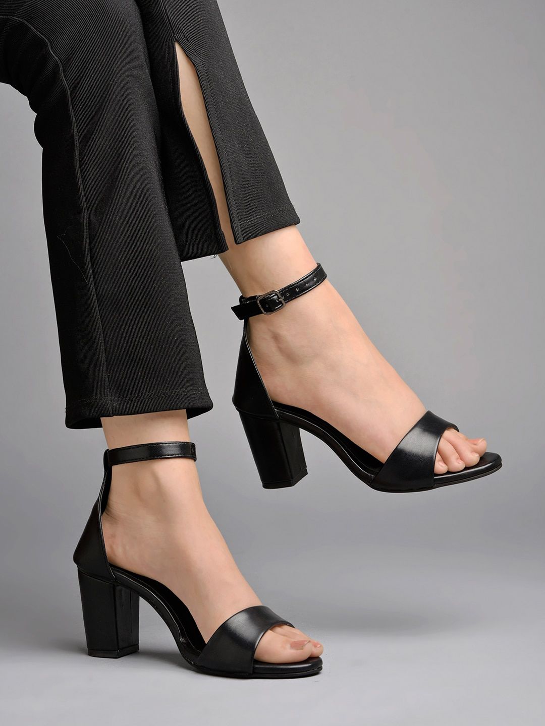 Shoetopia Block Heels With Ankle Loop