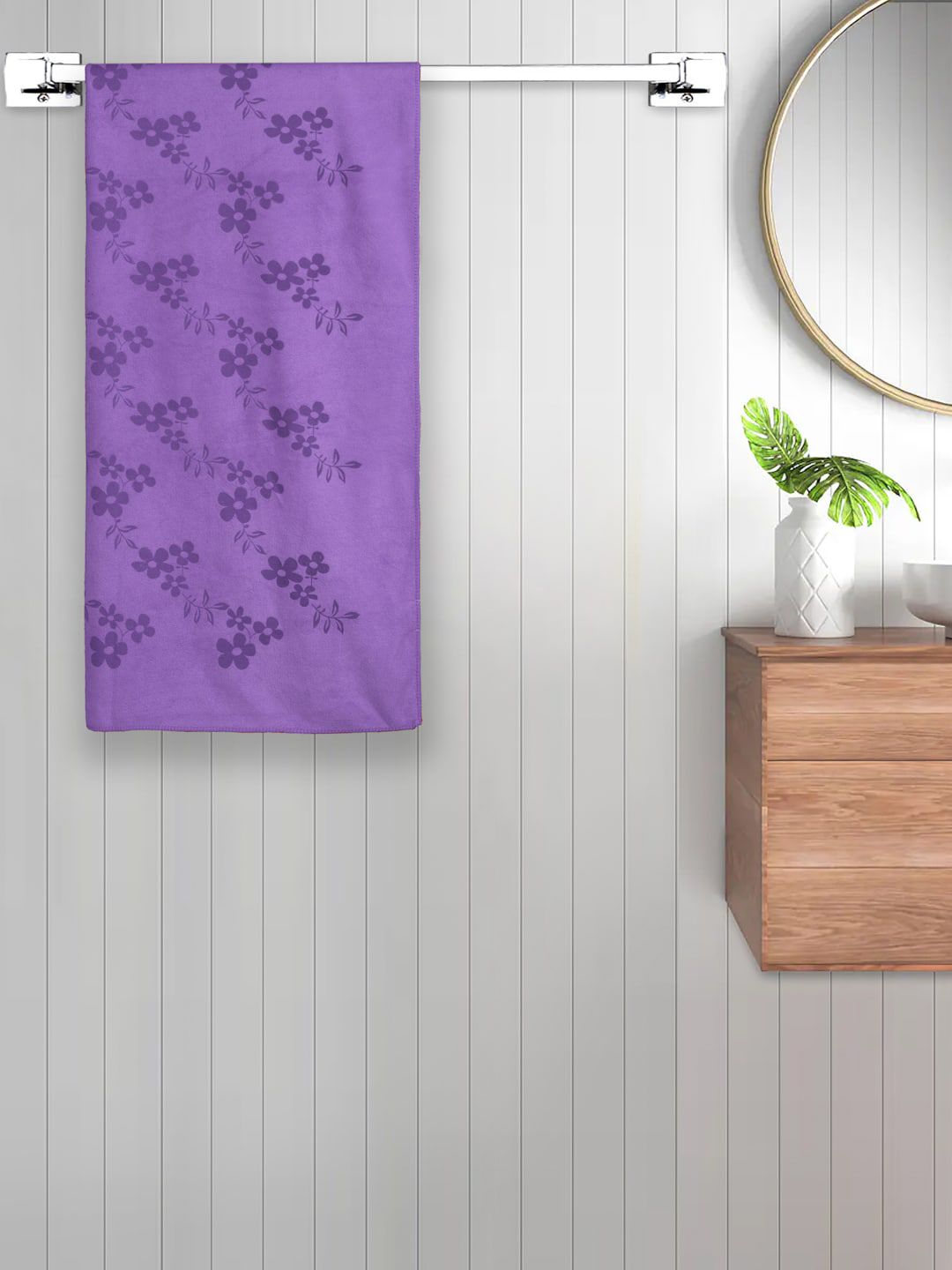 FABINALIV Purple Floral Printed 420 GSM Cotton Bath Towel