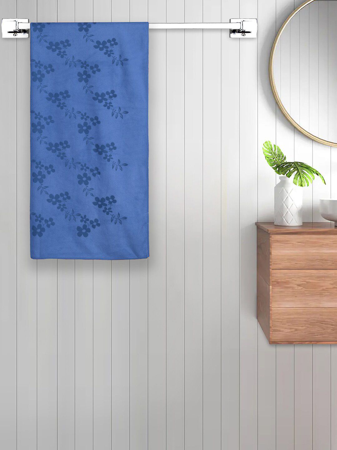 FABINALIV Blue Floral Printed 420 GSM Cotton Bath Towel