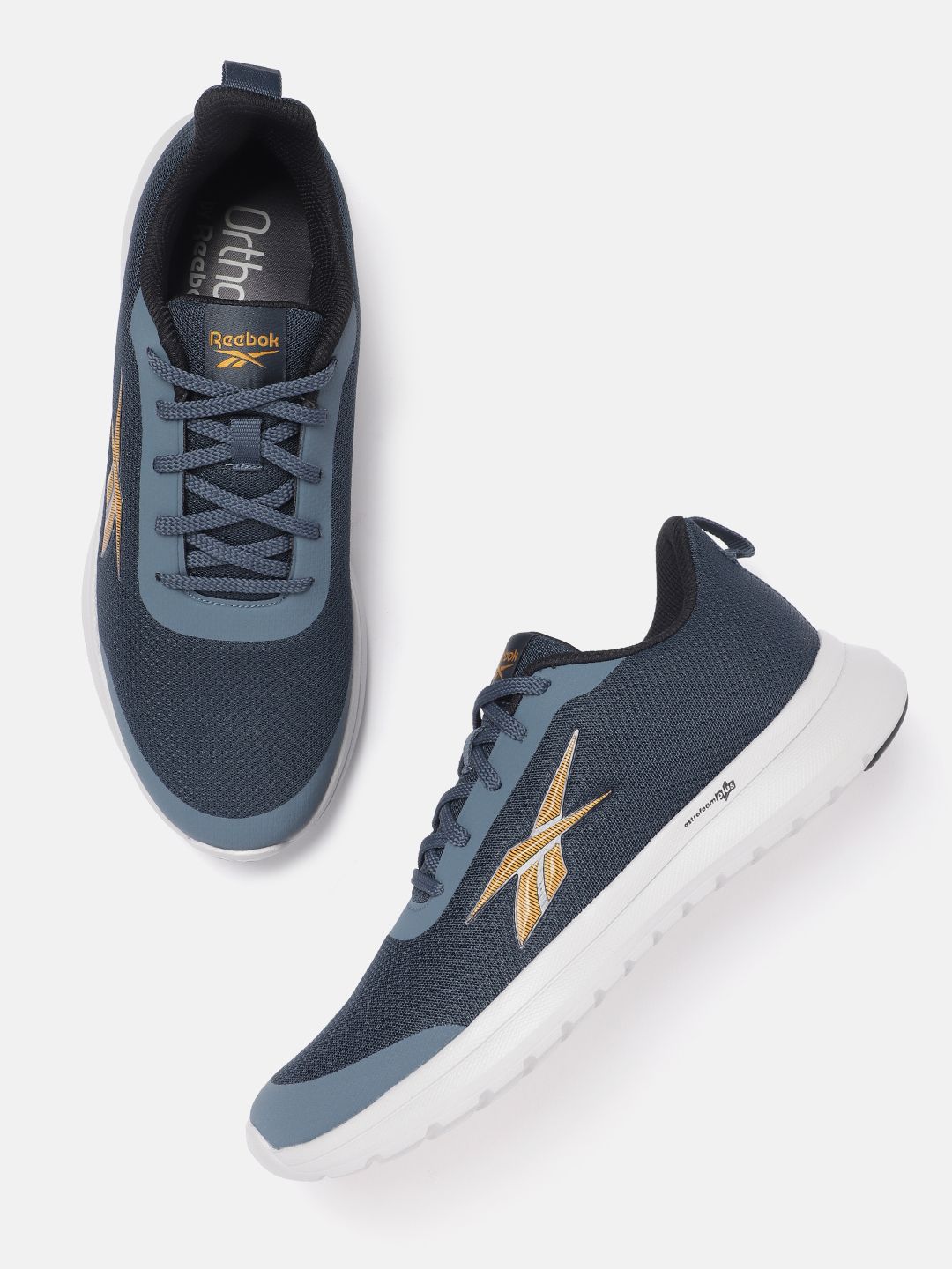 Reebok Men Woven Design Lunar Walking Shoes with Brand Logo Detail