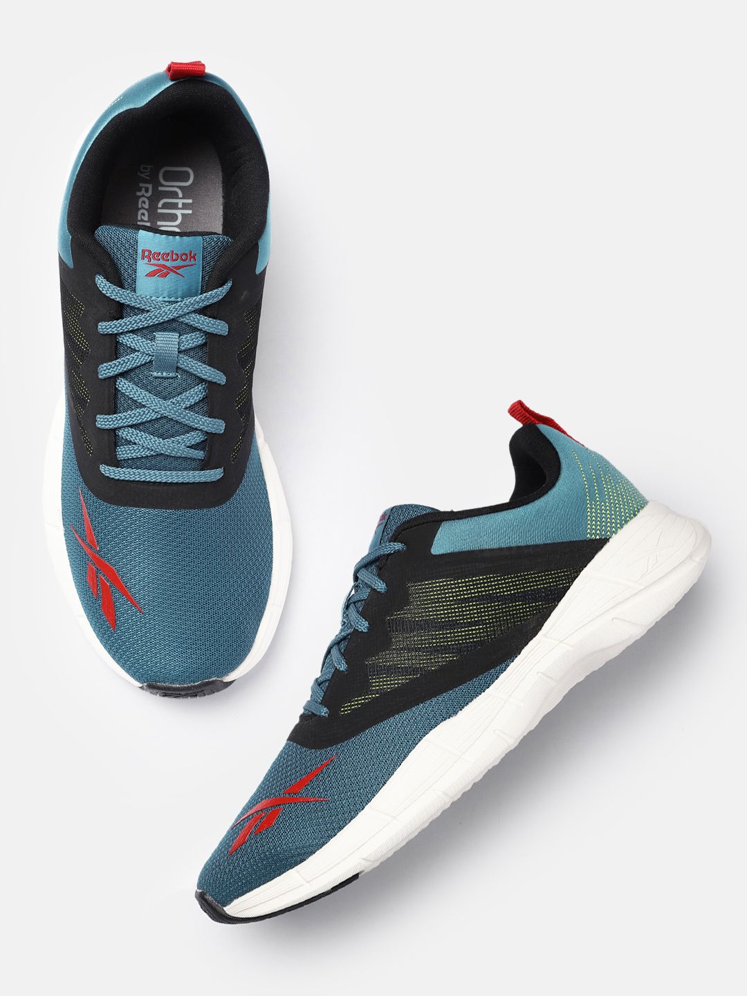 Reebok Men Free Hill Running Shoes