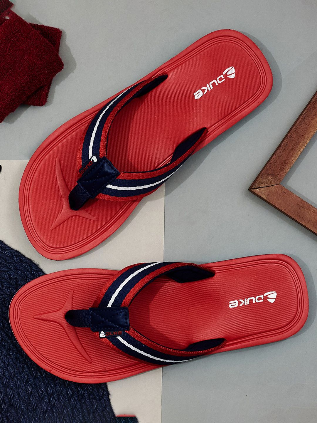 Duke Men Striped Thong Flip-Flops