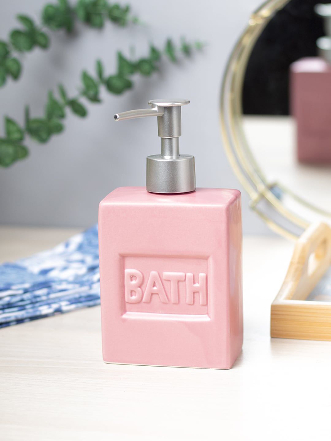 MARKET99 Pink Textured Ceramic Soap Dispenser