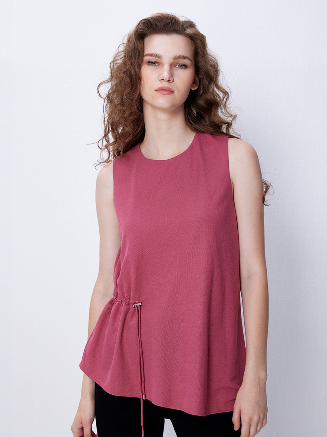COVER STORY Pink Round Neck Sleeveless Top Price in India