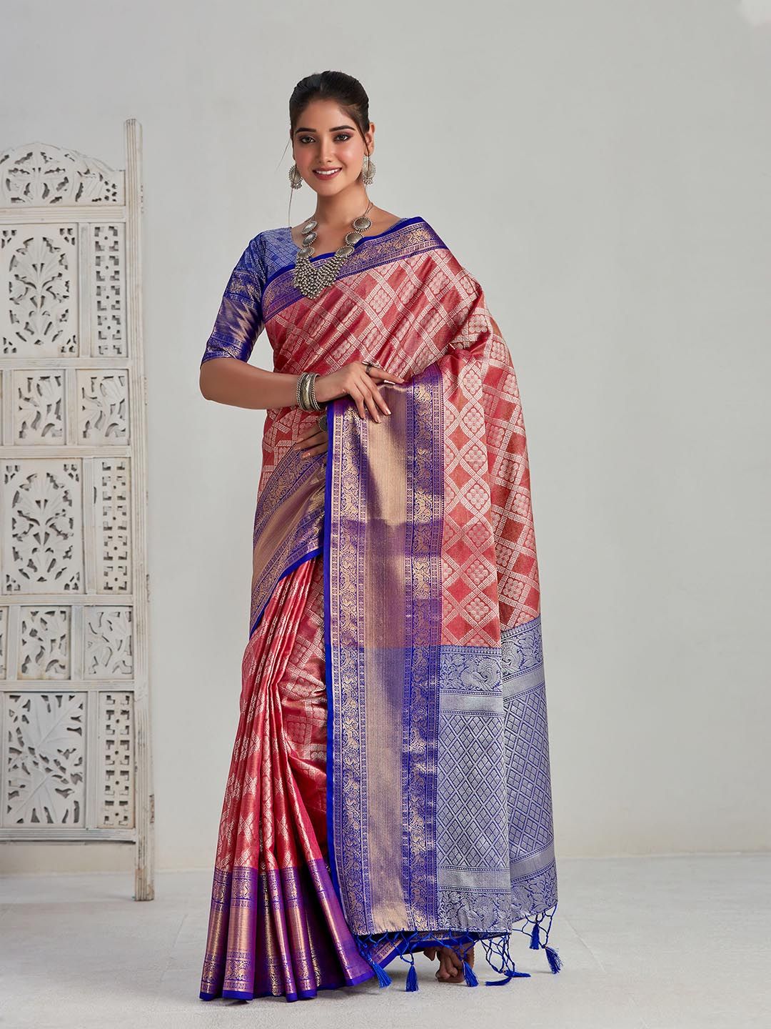 MIMOSA Pink & Blue Woven Design Zari Art Silk Kanjeevaram Saree Price in India