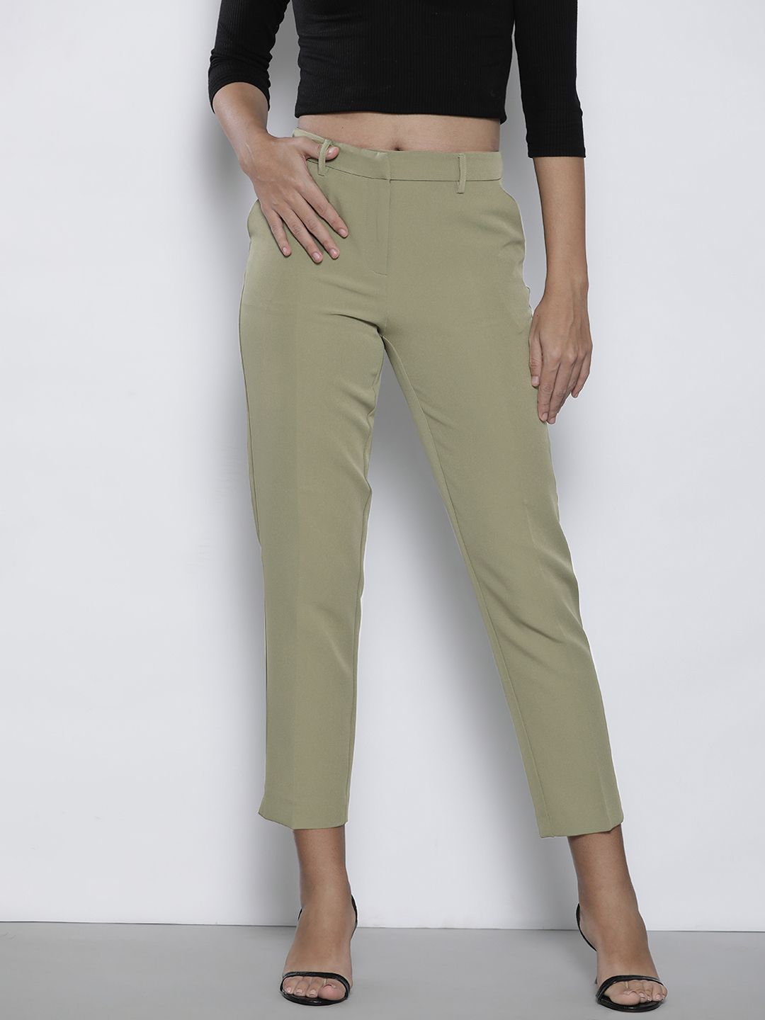 DOROTHY PERKINS Women Cropped Trousers Price in India