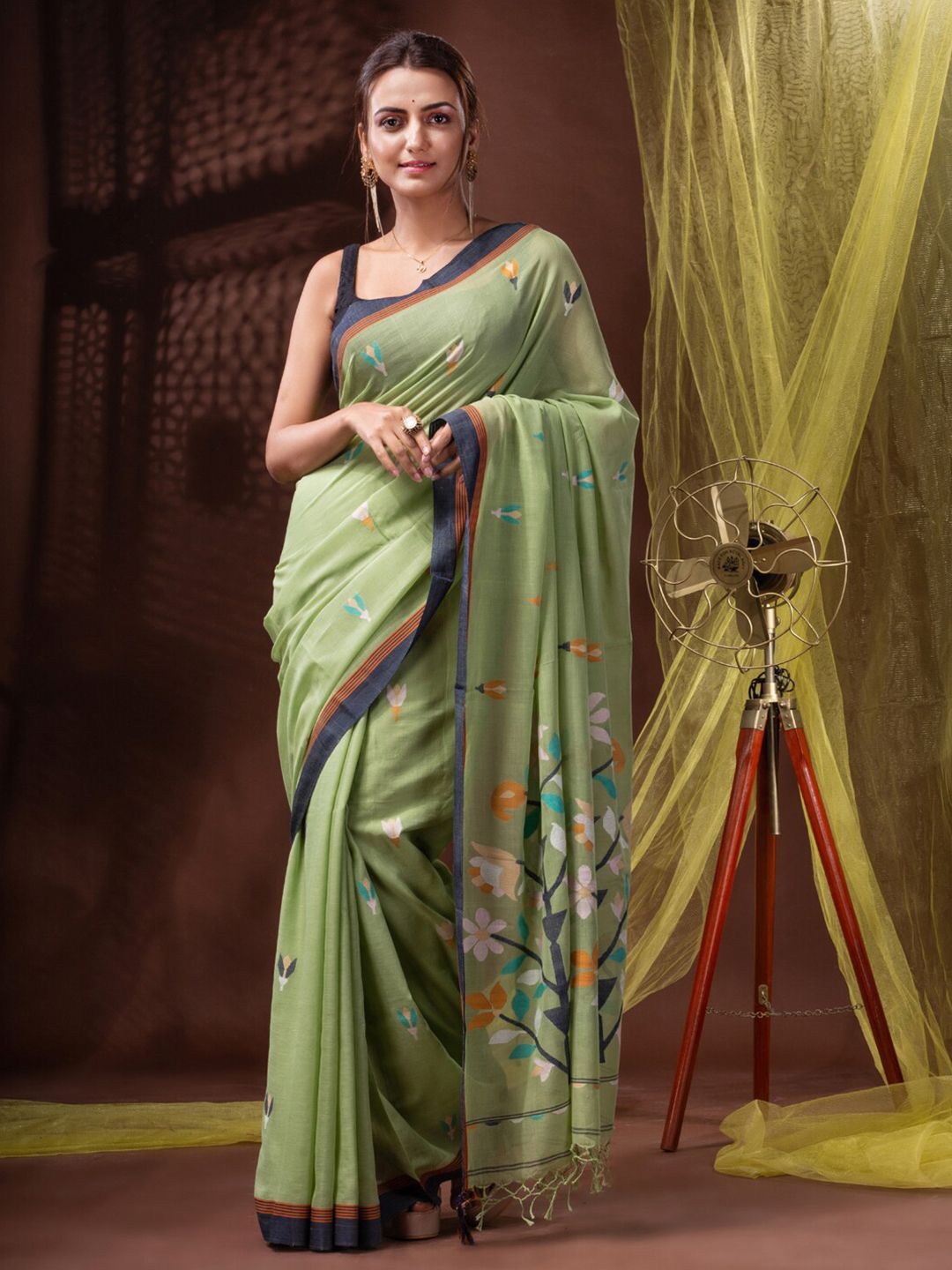 Mitera Green & White Woven Design Pure Cotton Saree Price in India