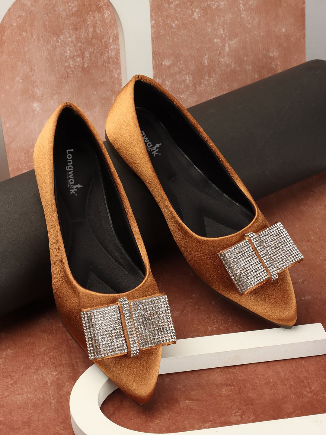 Longwalk Pointed Toe Bow Embellished Ballerinas