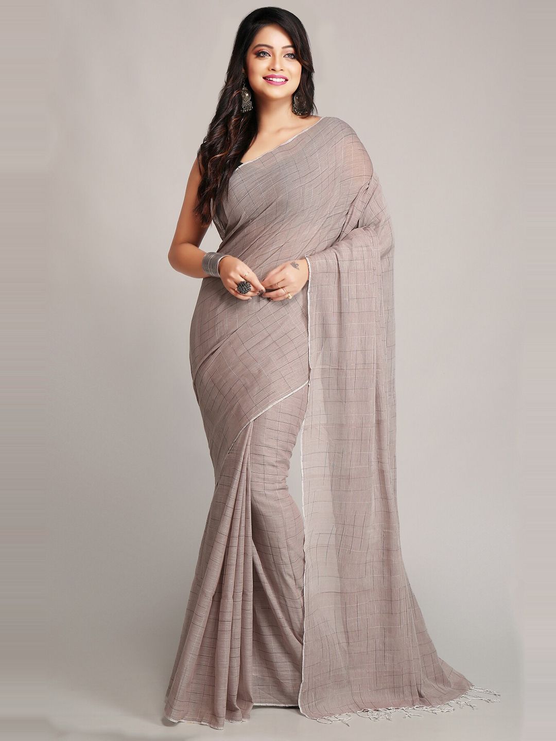 WoodenTant Woven Design Checked Pure Cotton Saree Price in India