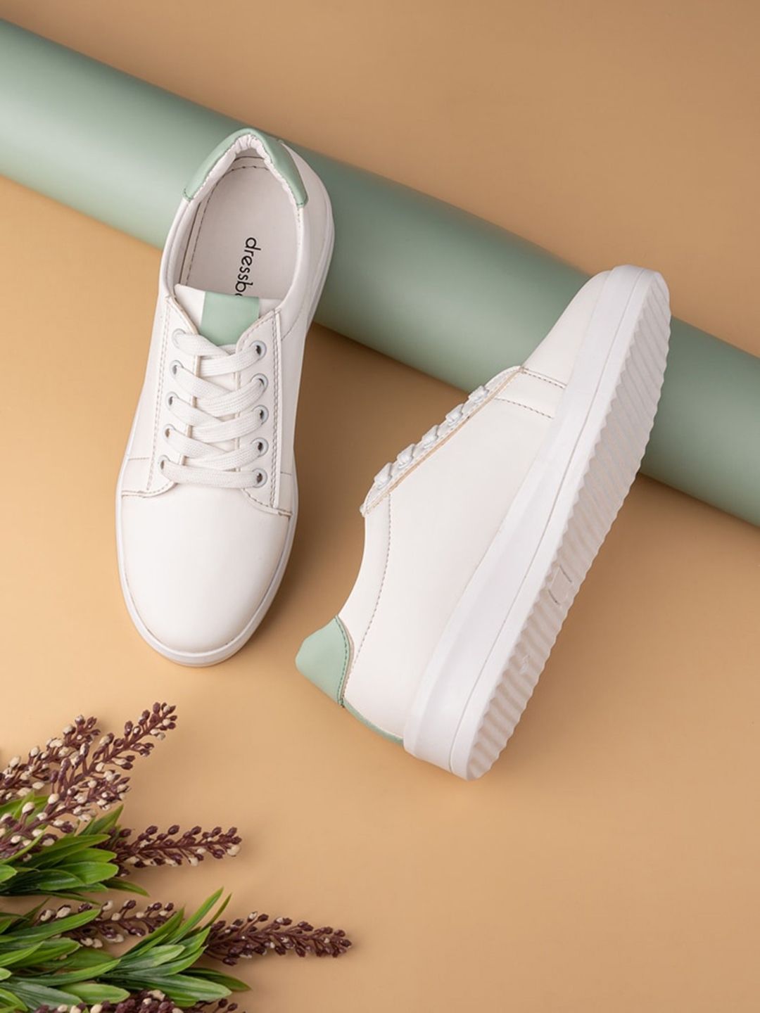 DressBerry Women White & Sea Green Lightweight Comfort Insole Basics Sneakers