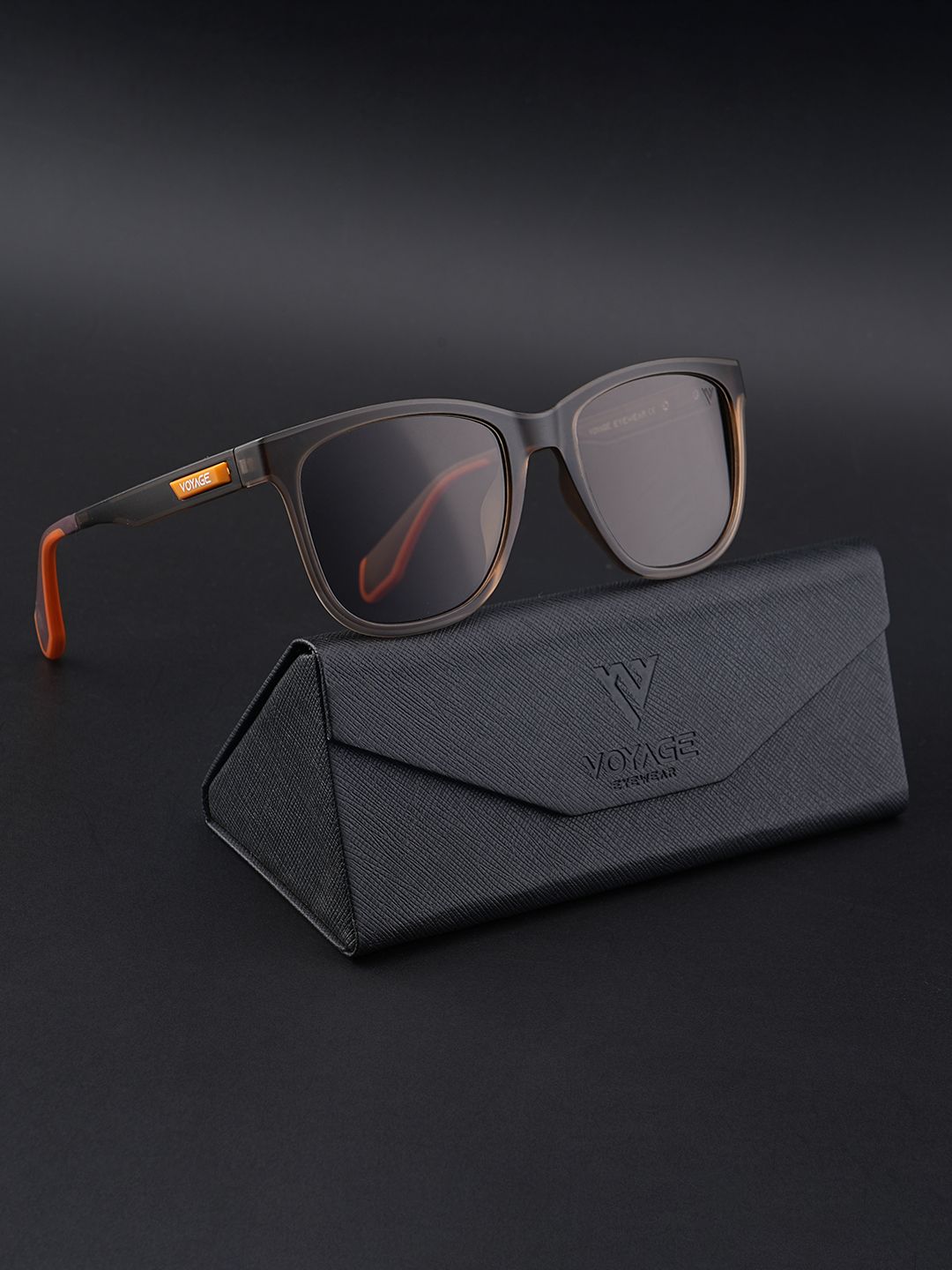 Voyage Unisex Brown Lens & Brown Wayfarer Sunglasses with Polarised and UV Protected Lens