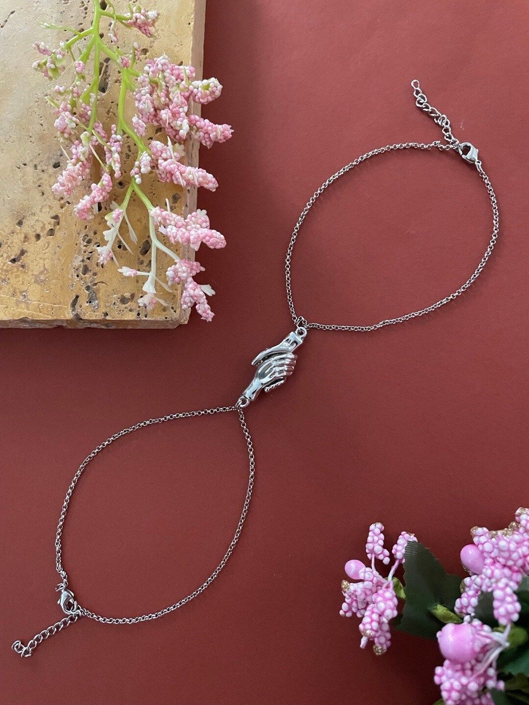 Buy Digital Dress Room Unisex Set Of 2 Silver-Plated Couples