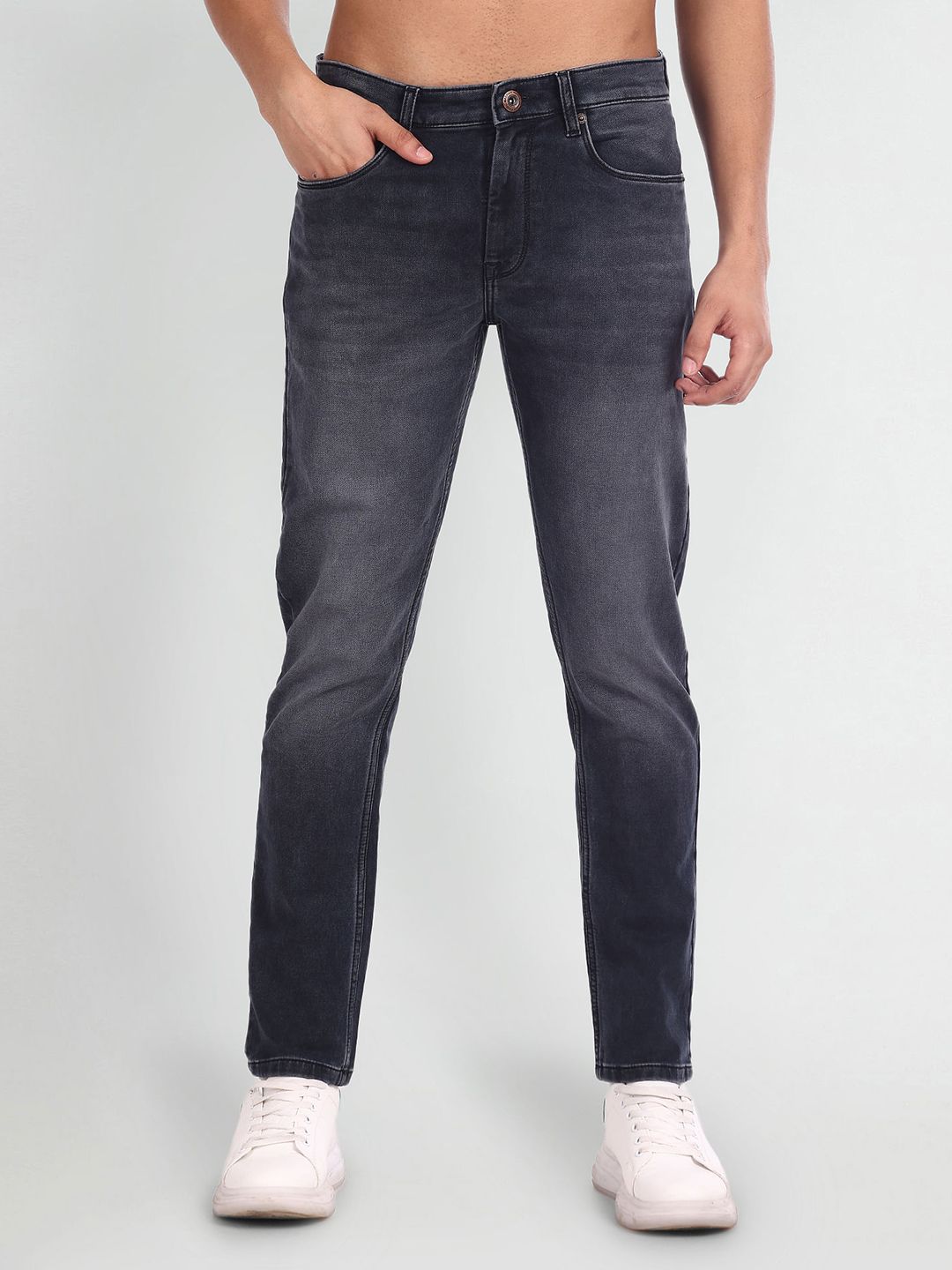 Flying Machine Men Black Light Fade Stretchable Tapered Fit Jeans