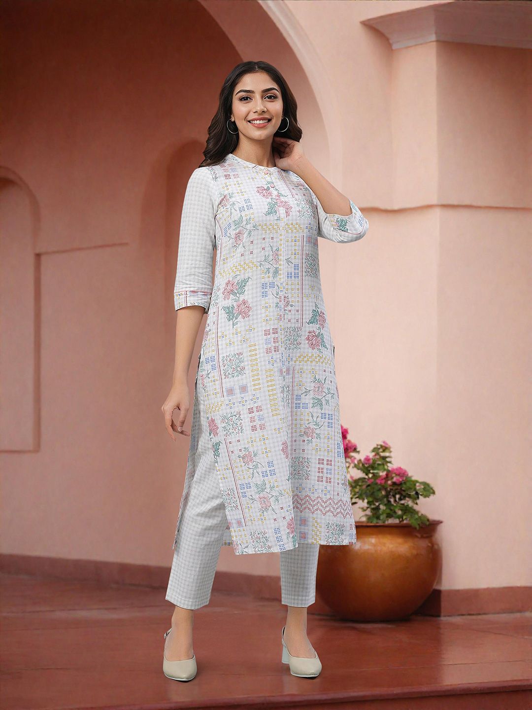 Aurelia Set Kurta E Palazzo In Cotone Ricamato Per Donna – Scollo Rotondo – Con Dupatta Floreale - 2