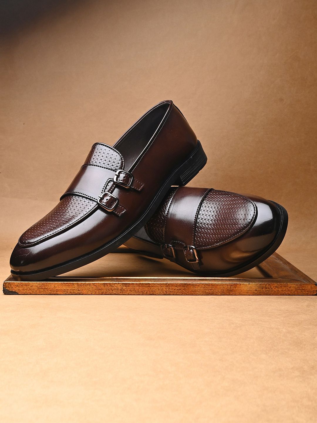 House of Pataudi Men Textured Formal Monk Shoes