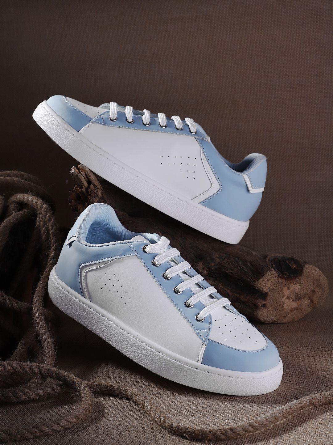 Roadster Women Perforated Round Toe Sneakers