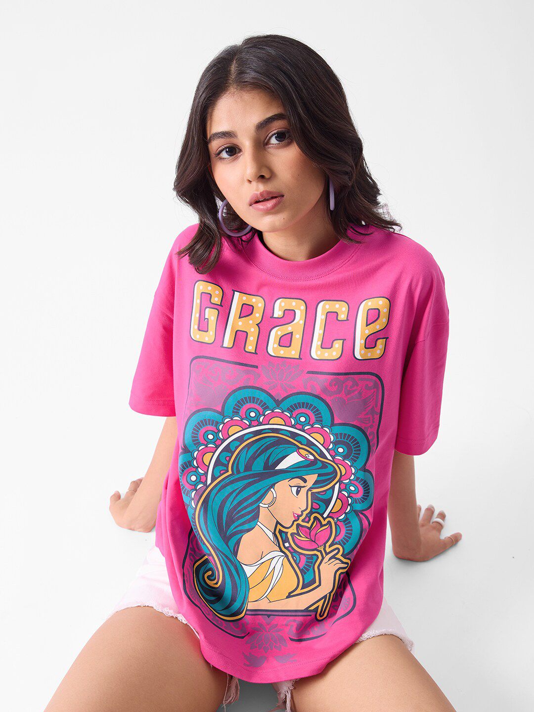 The Souled Store Aladdin Her Grace Drop-Shoulder Sleeve Oversized Fit Cotton T-Shirt Price in India