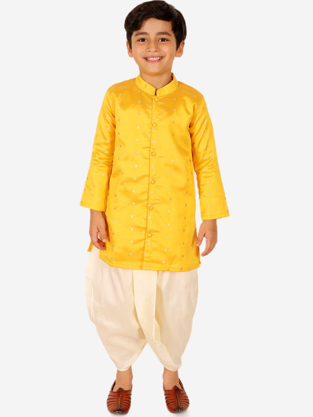 BownBee Boys Mandarin Collar Ethnic Motifs Zari Detail Woven Design Kurta with Dhoti Pants