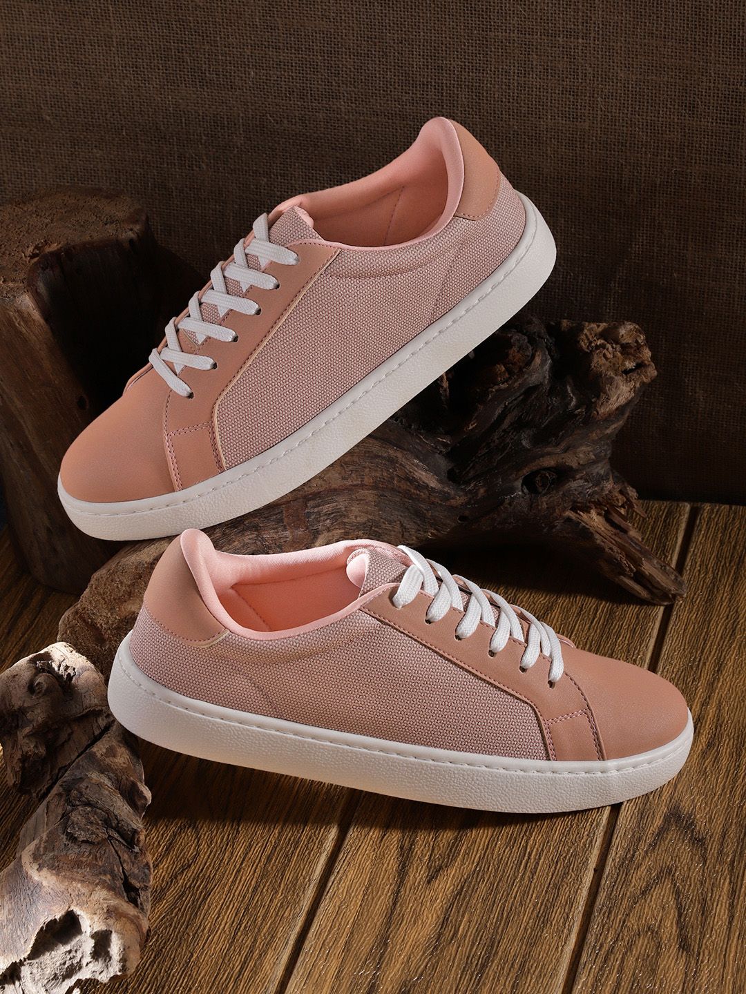 Roadster The Lifestyle Co Women Sneakers