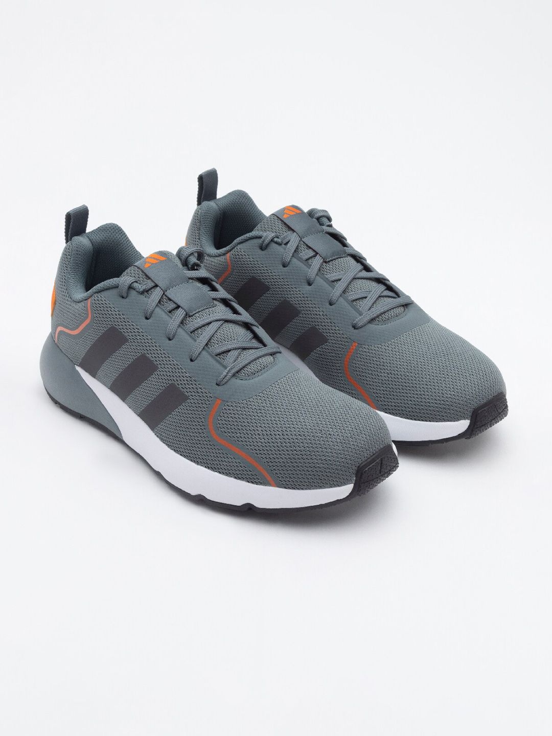 ADIDAS Men RAYRUN M Running Shoes