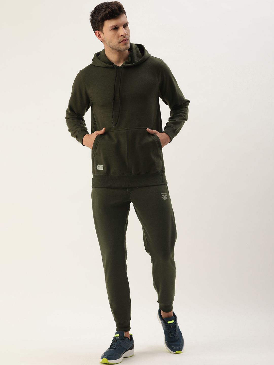 Sports52 wear Solid Hooded Tracksuit