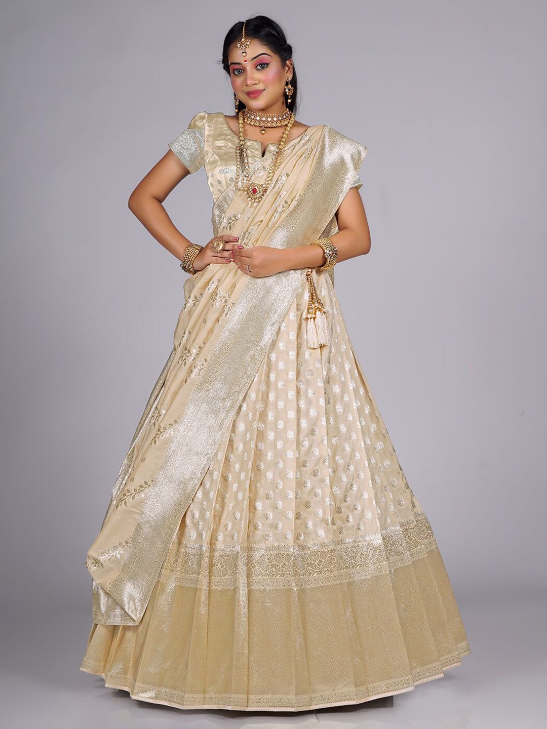 HALFSAREE STUDIO White & Gold-Toned Semi-Stitched Lehenga & Unstitched Blouse With Dupatta