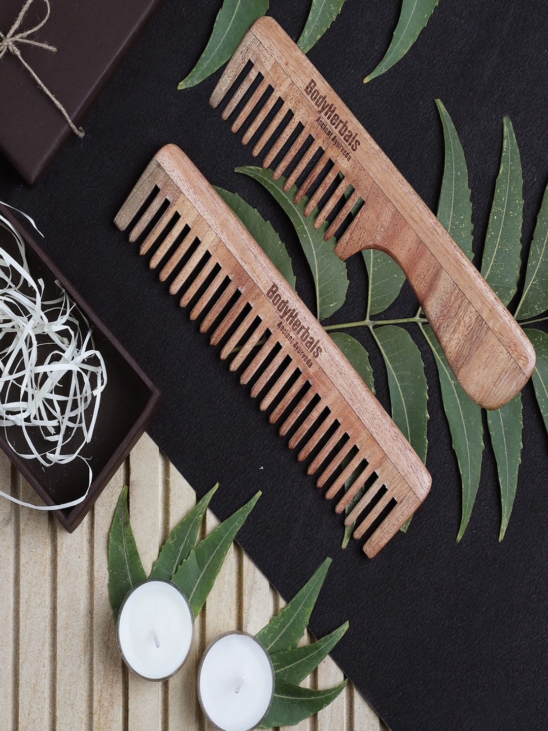 BodyHerbals Set Of 2 Anti Static Handmade Neem Wood Handle Rake & Wide Tooth Comb