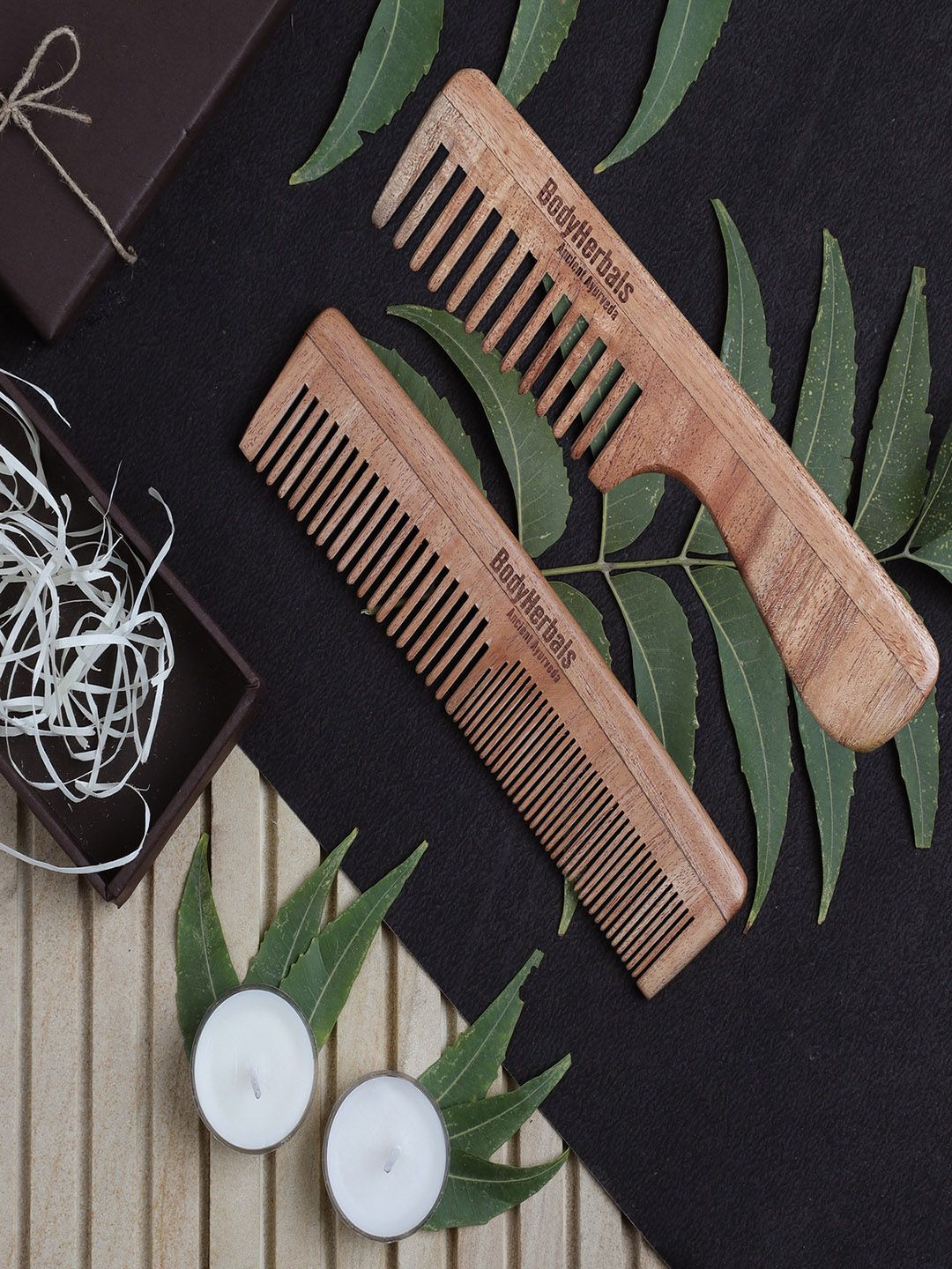 BodyHerbals Set Of 2 Anti Static Handmade Neem Wood Handle Rake & Double Tooth Comb