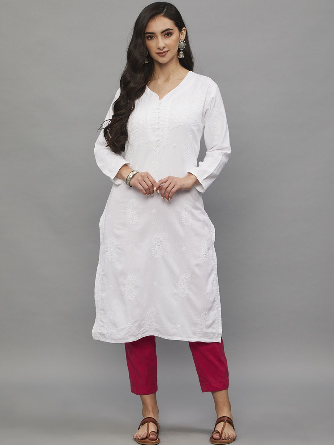 Ethnava Ethnic Motifs V-Neck Embroidered Cotton Straight Kurta Price in India