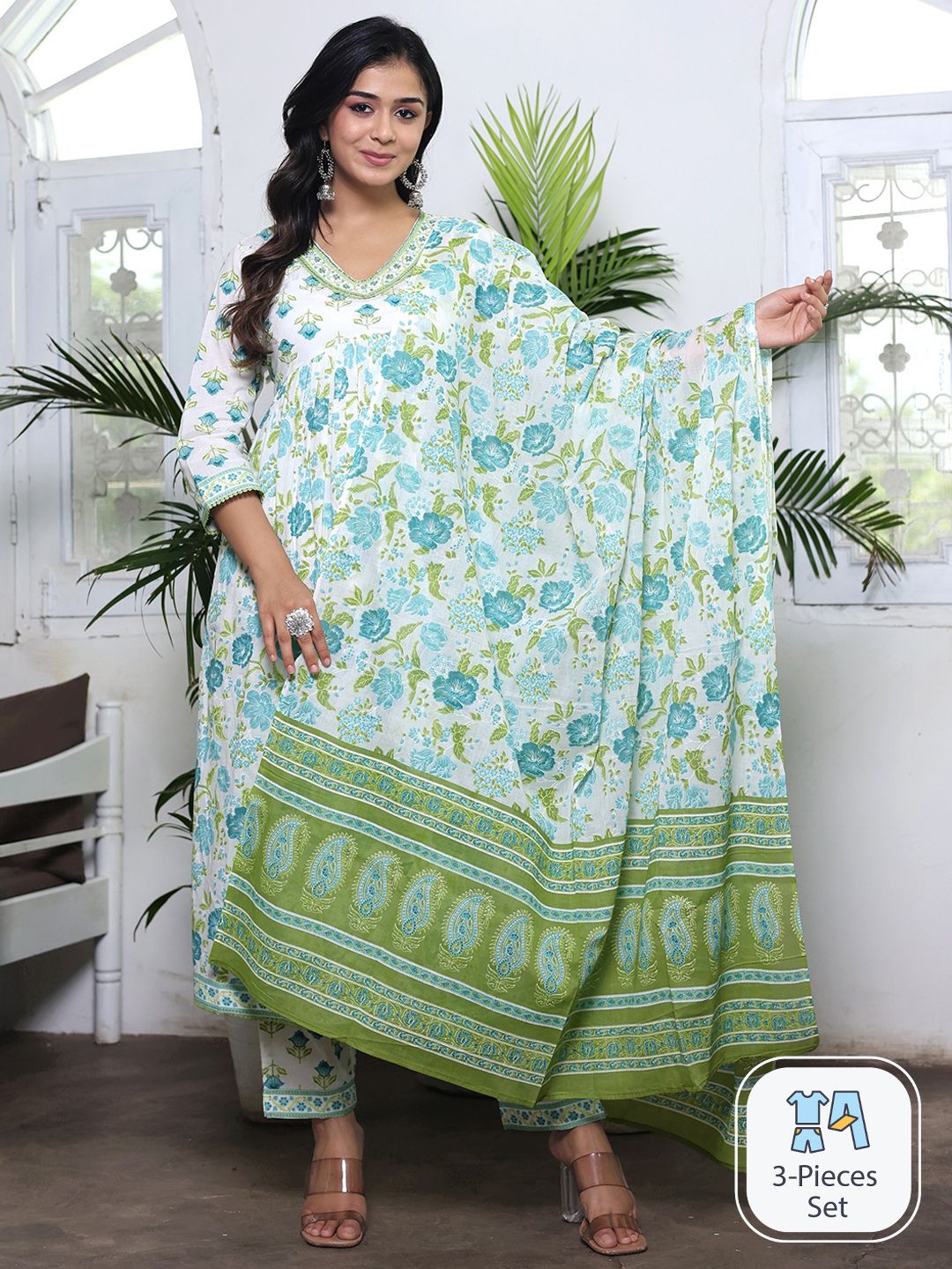misbis Women Green Floral Printed Empire Zardozi Pure Cotton Kurta with Pyjamas & With Dupatta