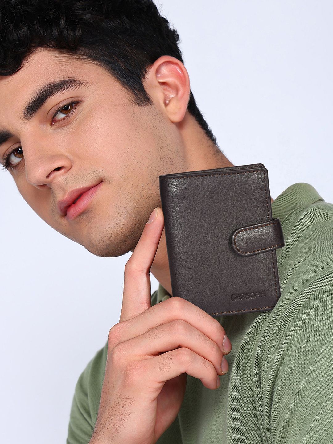 Sassora Unisex Textured Leather Two Fold Wallet