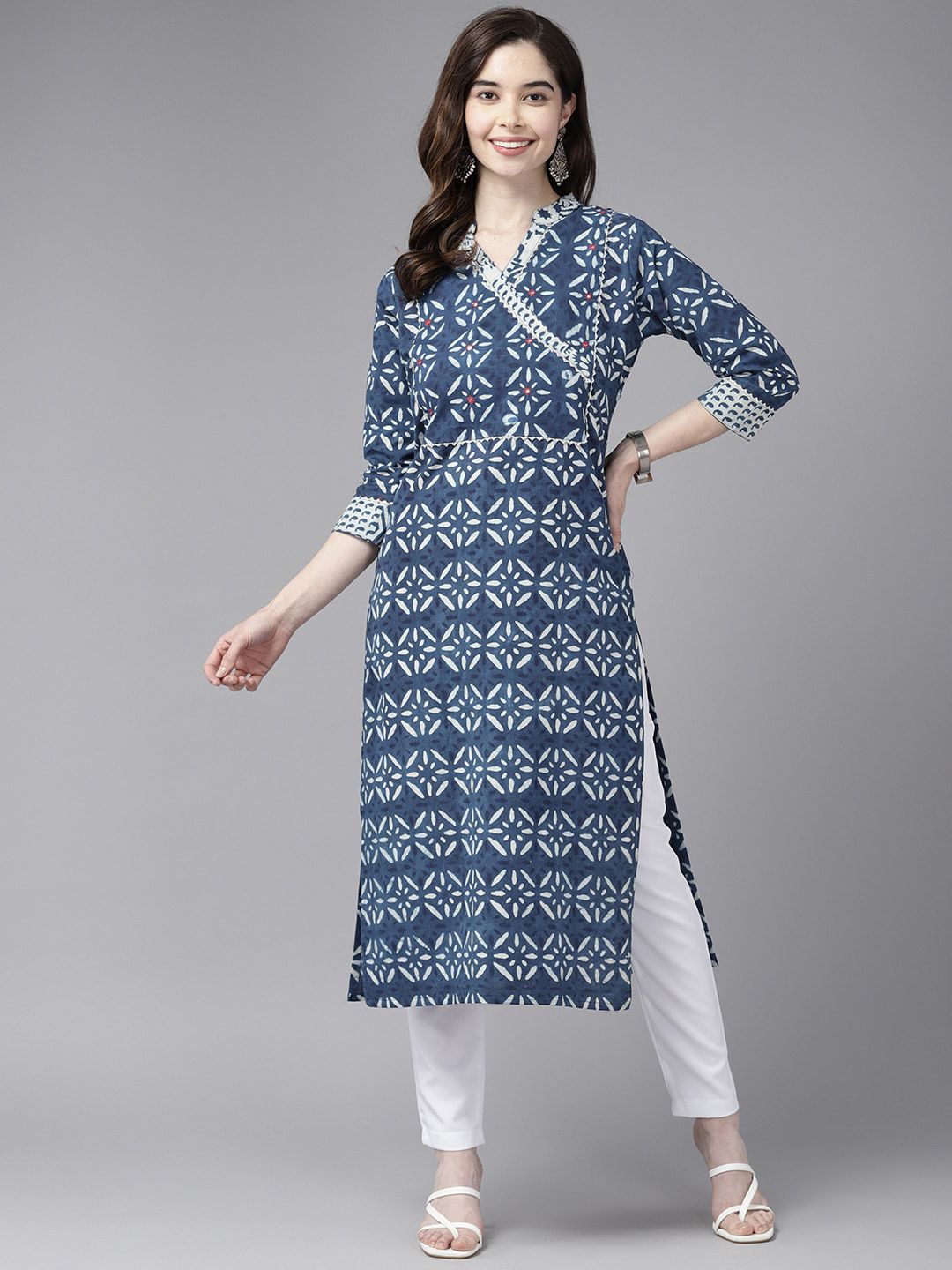 BAESD Women Blue Dyed Mirror Work Handloom Kurta