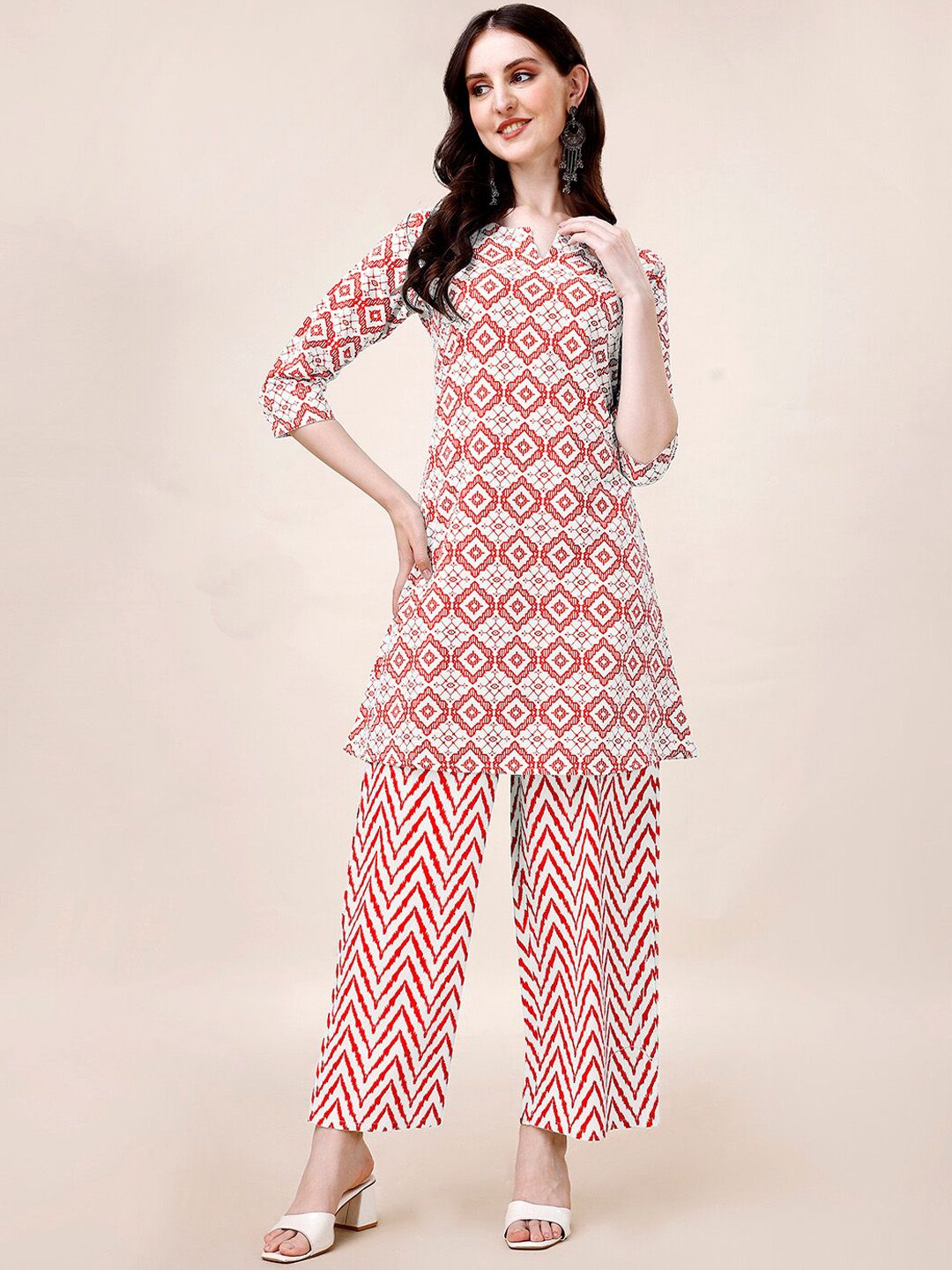 Amrutam Fab Ethnic Motifs Printed Pure Cotton Jacquard Weave Straight Kurti With Palazzos Price in India