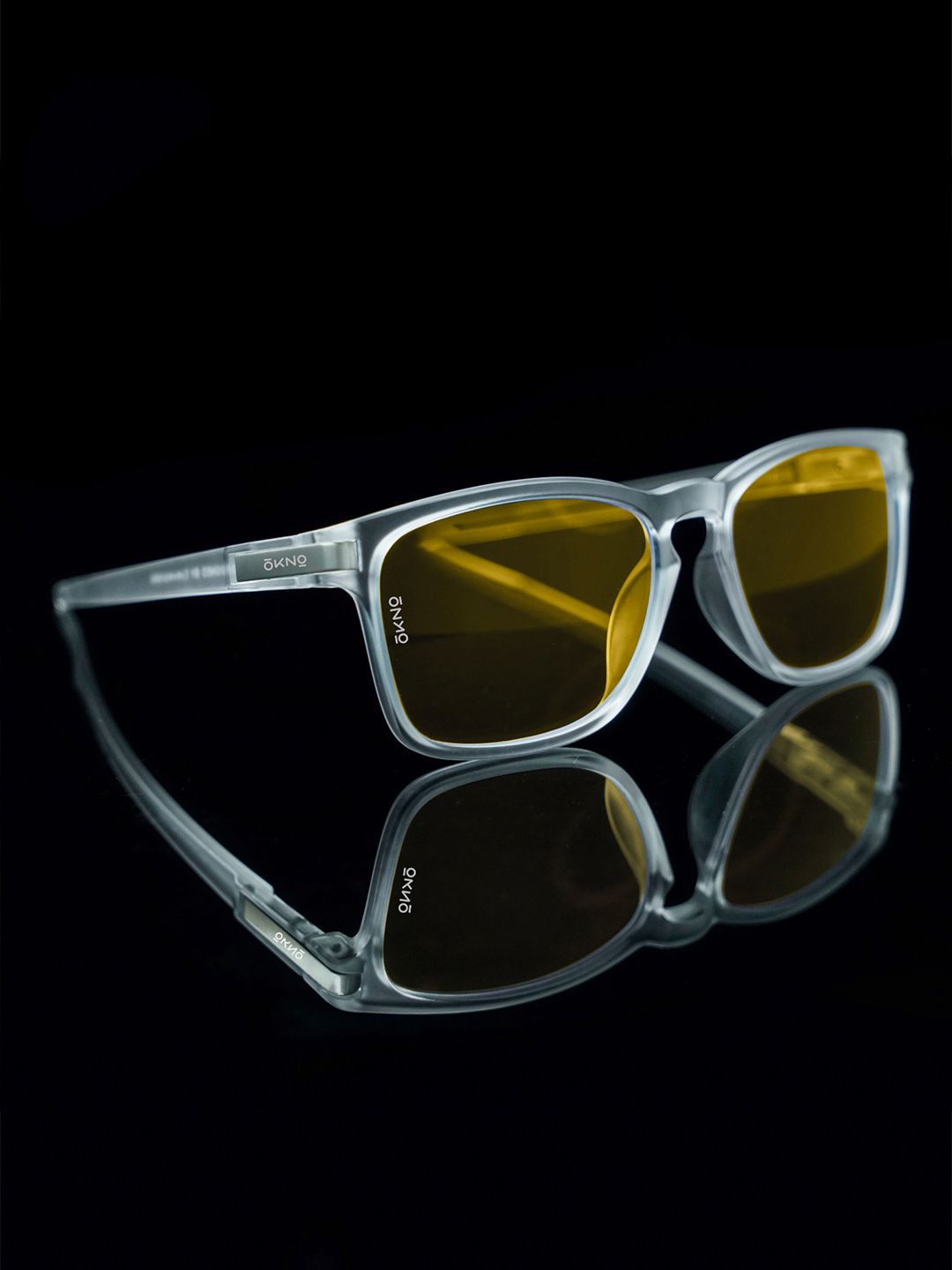 OKNO Unisex Yellow Lens & White Wayfarer Sunglasses with Polarised Lens