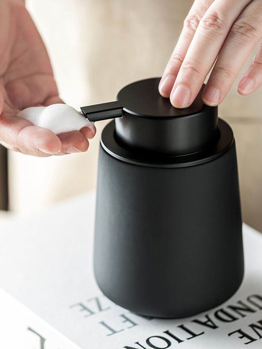 FabSeasons Black Matte Finish Soap Dispenser 380 ml