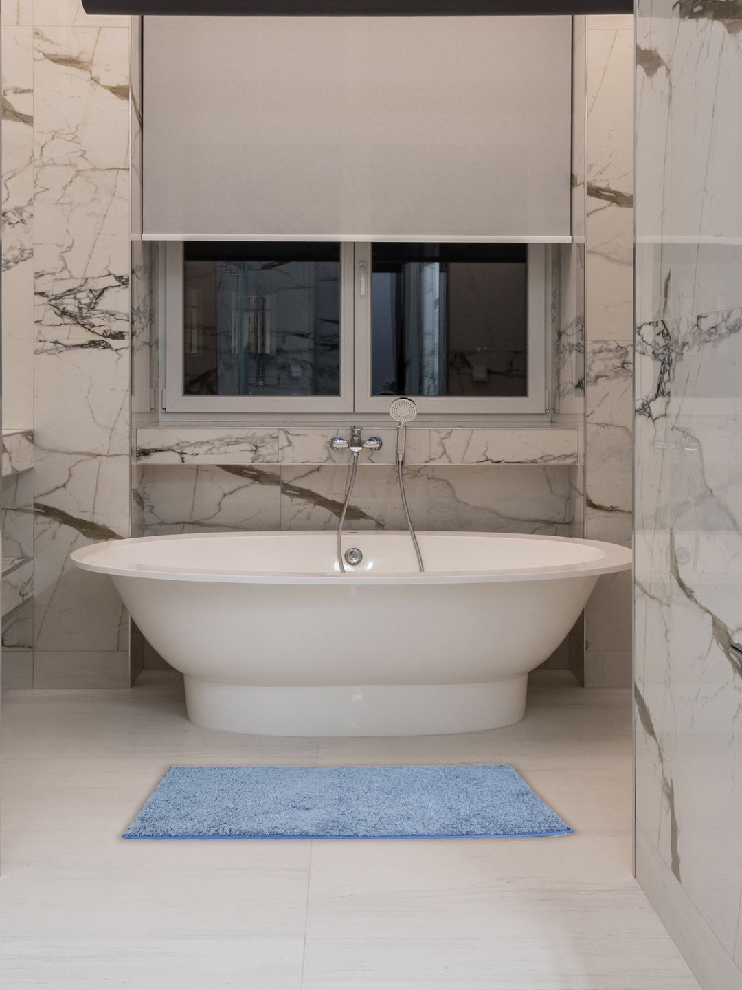 Black gold Blue 450 GSM Anti-Skid Microfiber Bath Rug