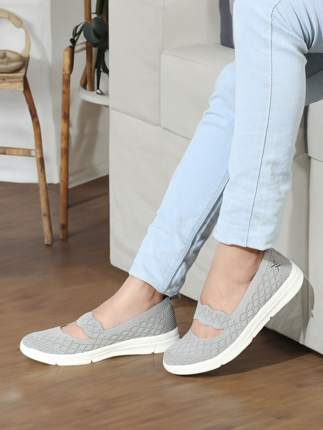 Carlton London sports Women Flyknit Mesh Walking Shoes
